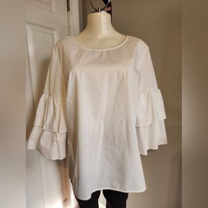 Como Vintage White Bell Sleeve Blouse